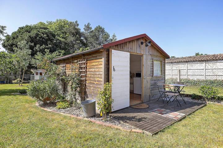 Gîte pour 2 personnes, avec jardin à Vouzon