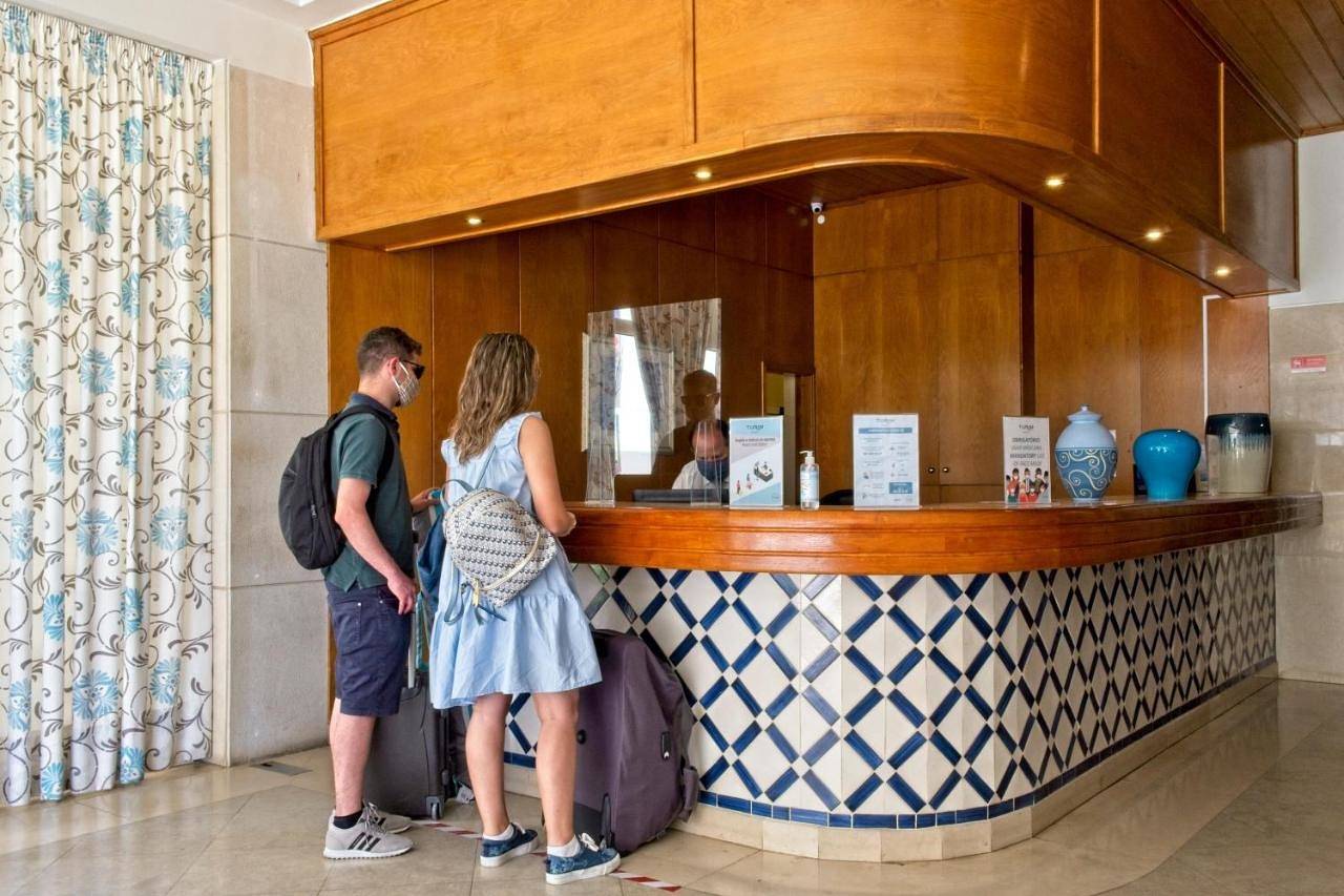 Aparthotel para 3 pessoas in Praia da Rocha, Portimão