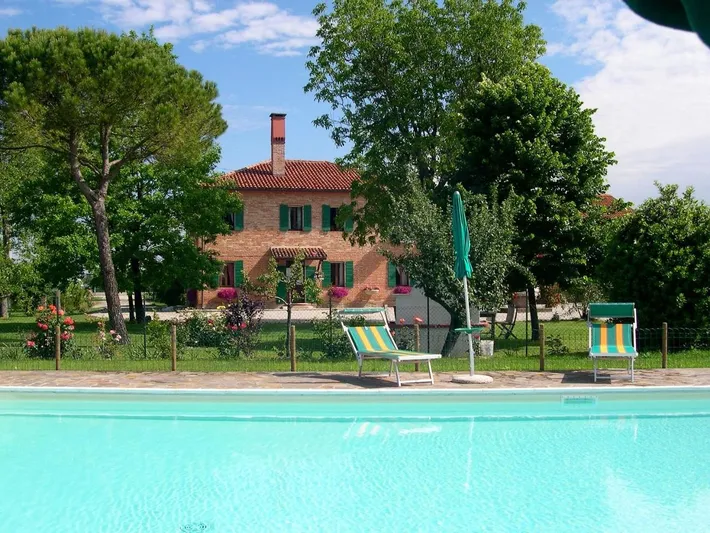 Casa vacanza per 2 persone, con piscina e giardino nonché panorama, con animali domestici - 1