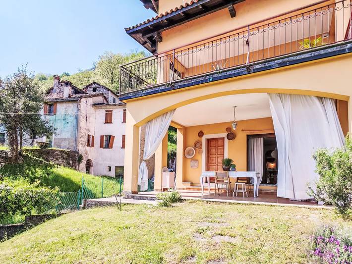 Ferienwohnung für 3 Personen, mit Terrasse und Garten sowie Seeblick in der Lombardei - 2
