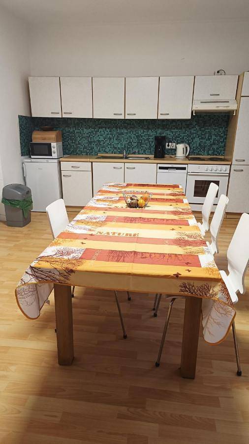 Ferienhaus für 10 Personen, mit Whirlpool und Terrasse sowie Garten und Ausblick in Oderbruch - 2