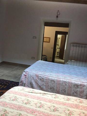 Appartement entier, Two-Bedroom Apartment in Castel di Ieri, Parc Naturel Régional Sirente-Velino