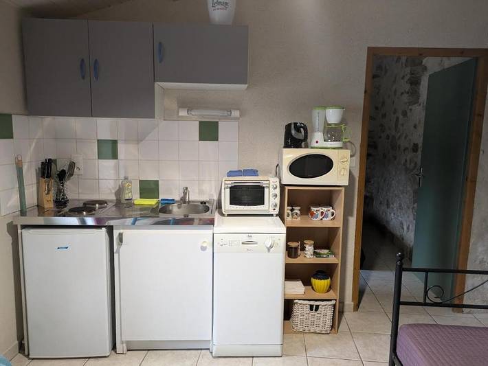 Gîte pour 3 personnes, avec piscine et jardin, animaux acceptés à Cerizay - 3