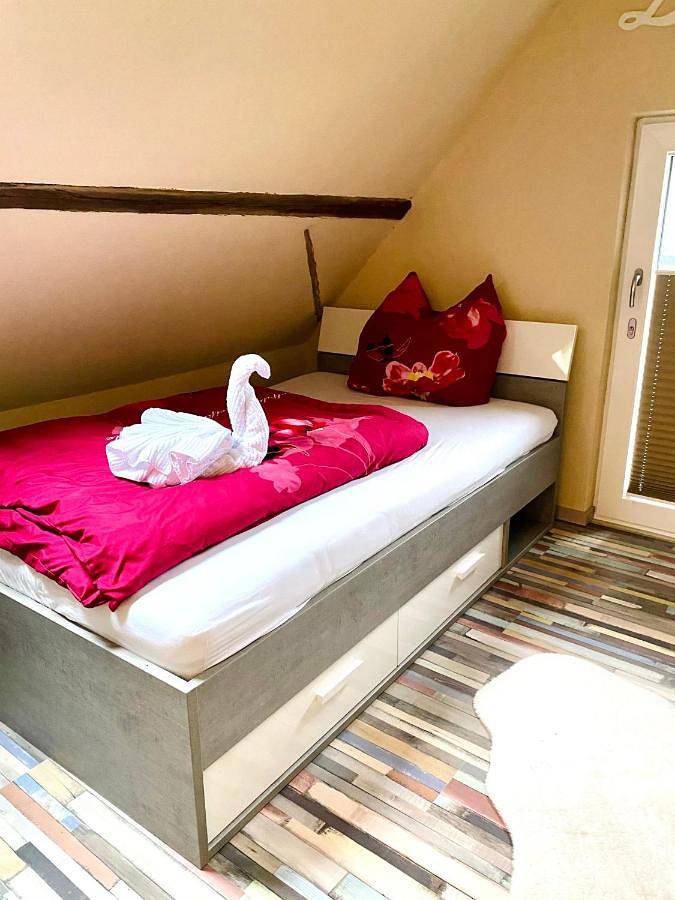 Ferienwohnung für 4 Personen, mit Balkon und Terrasse sowie Ausblick in Schwaigern - 4