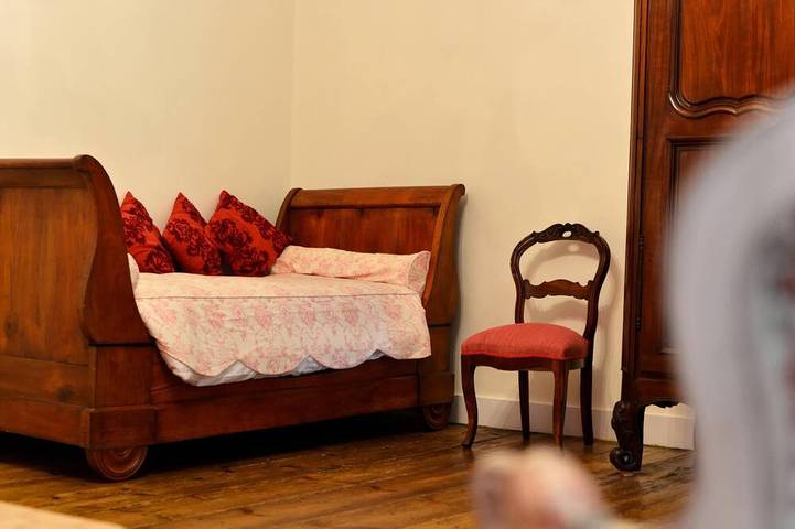 Gîte pour 3 personnes, avec piscine et jardin à Castelnau-de-Médoc - 2