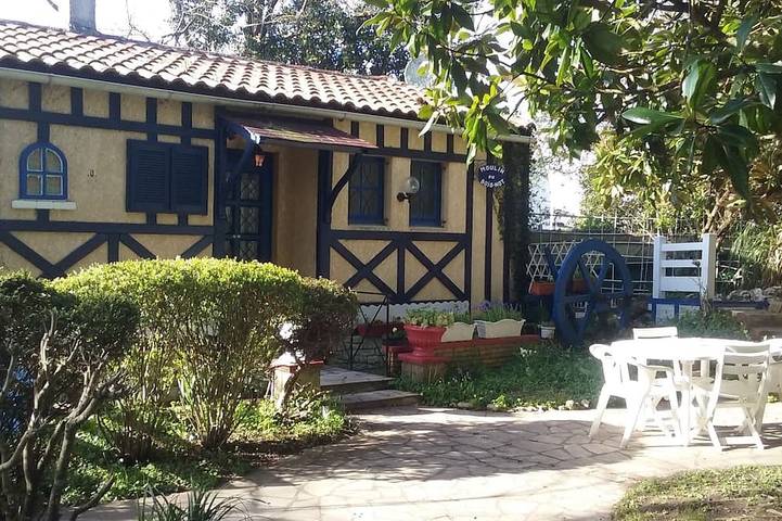 Gîte pour 3 personnes, avec jardin et terrasse à La Jarne