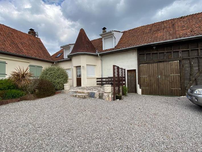 Gîte pour 6 personnes, avec terrasse et jardin dans Saulchoy