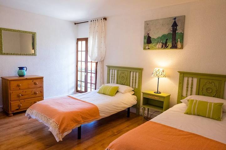 Location de vacances pour 6 personnes, avec jardin et terrasse à Mirepeisset - 2