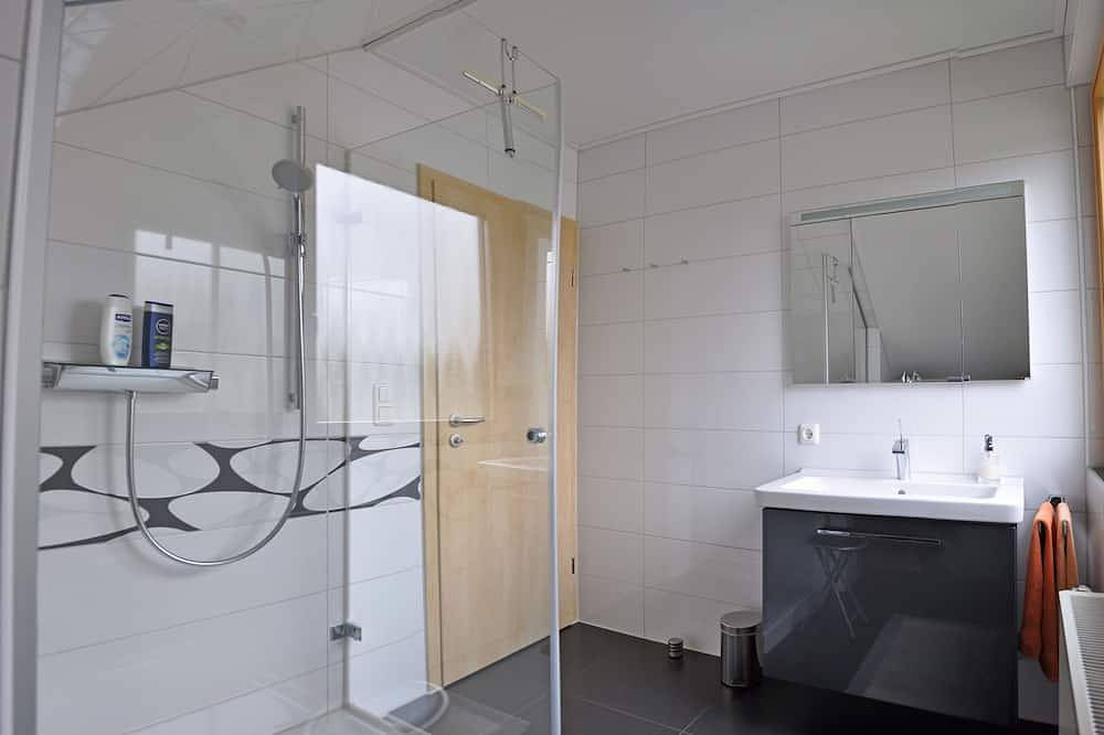 Ganze Wohnung, Pottenstein - 4-Sterne-Komfort-Ferienwohnung im Herzen der Fränkischen Schweiz in Pottenstein, Frankenalb