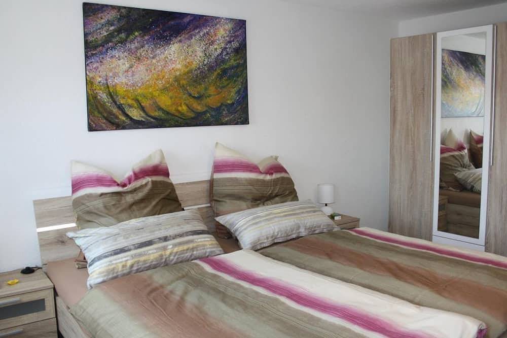 Ganze Wohnung, Haus der 3 Regionen - Appartement/Fewo, Toilette und Bad/Dusche getrennt in Bad Wurzach, Württembergisches Allgäu