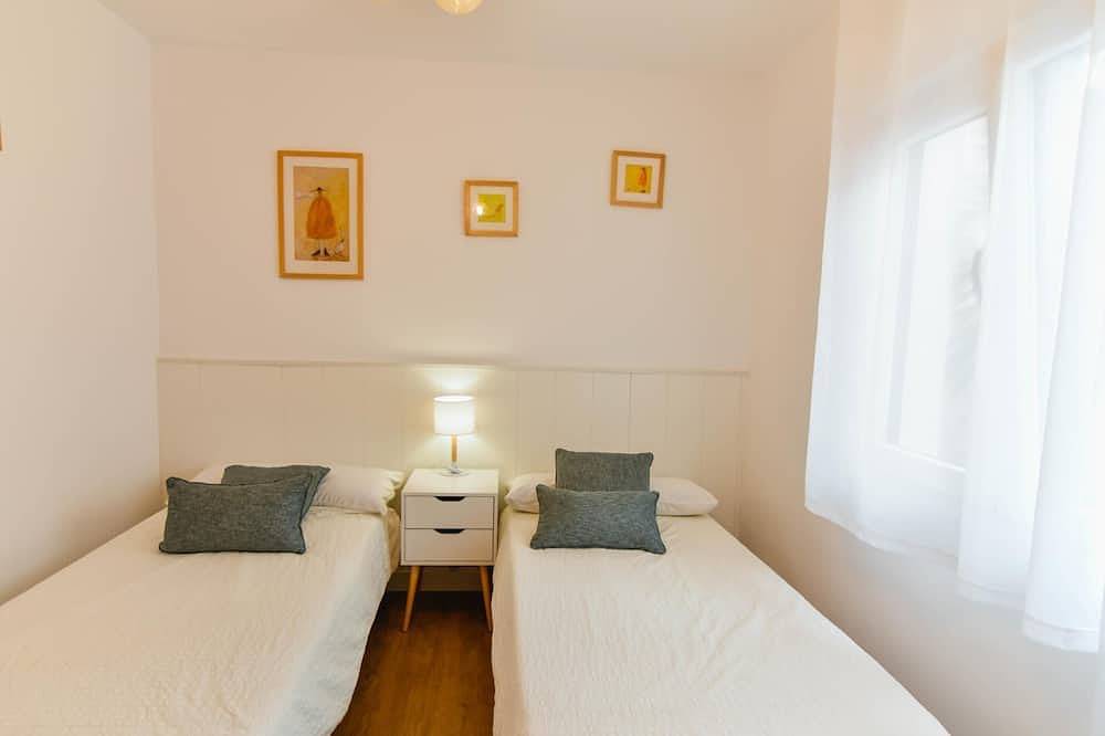 Entire apartment, Cosy flat on La Concha beach in Suances, Cantabrian Coast