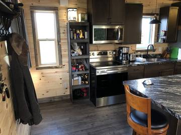 Holiday Home for 6 People in Glacier National Park, Glacier County, Photo 4