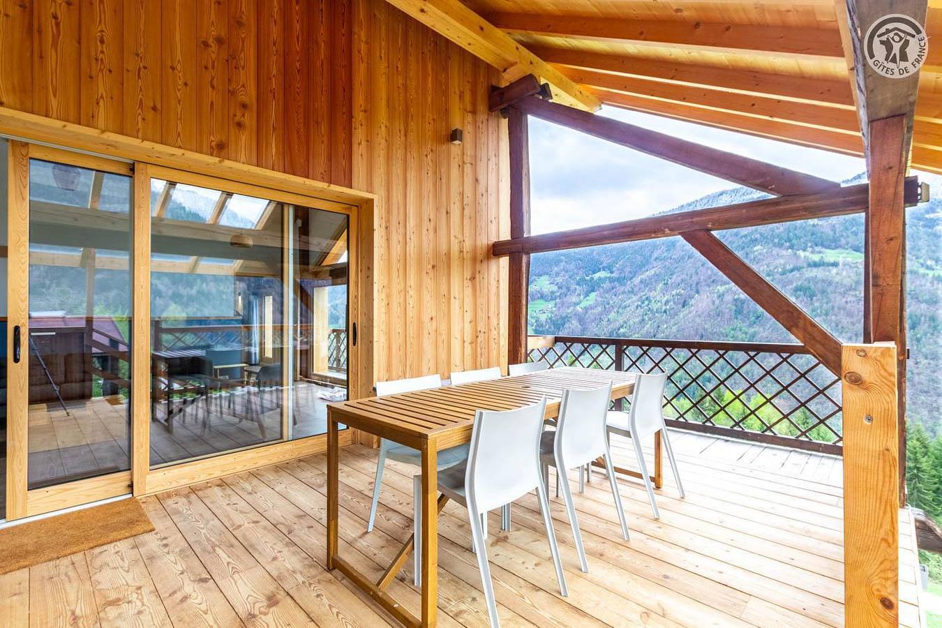 Chalet Des Ambrunes in Queige, Région d'Albertville