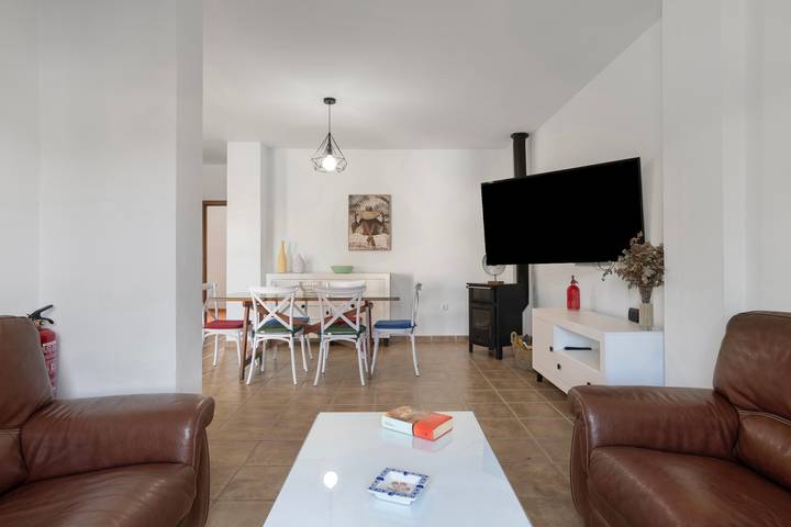 Casa vacanze con ampio giardino - Casa Nesenka 1 in Playa de Zahora, Barbate