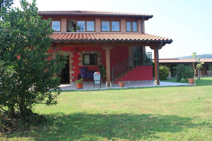 Casa rural para 2 personas, con Terraza y Jardín en Mazcuerras