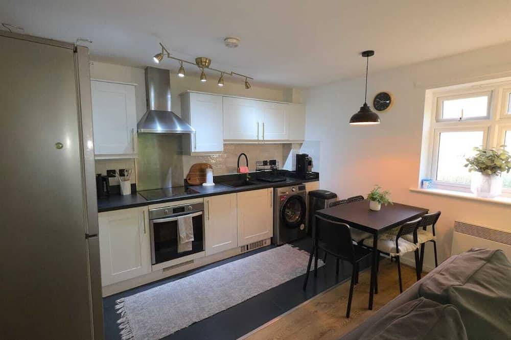 Ganze Wohnung, Modern Ground Flat 2 Beds and 2 Sofa Beds in Cardiff, Cardiff und Umgebung