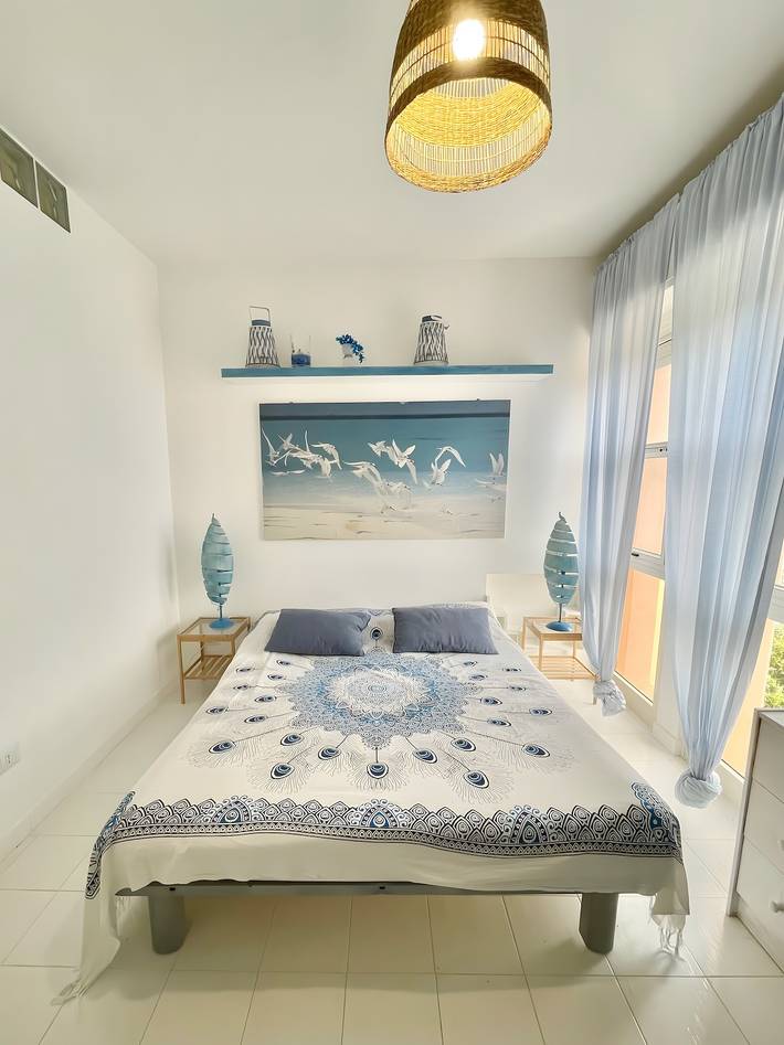 Gîte pour 3 personnes, avec jardin à Stintino