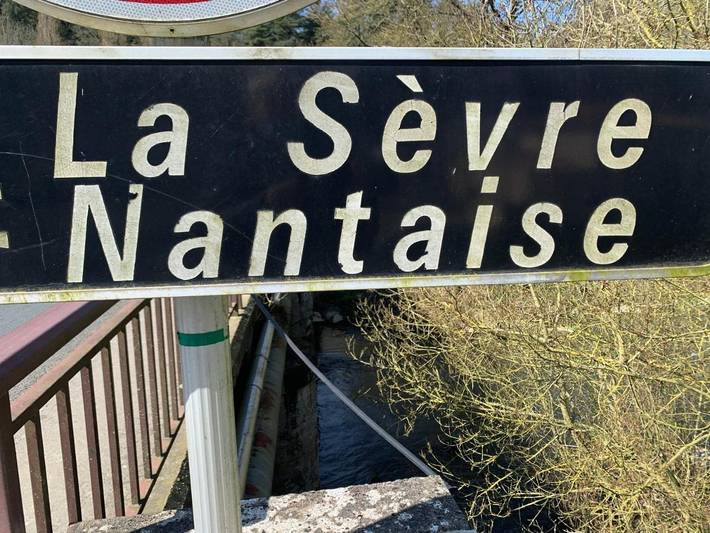 Location de vacances pour 12 personnes, avec sauna ainsi que terrasse et jacuzzi à Mortagne-sur-Sèvre - 2