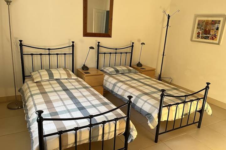 Location de vacances pour 8 personnes, avec jardin à Azille - 3