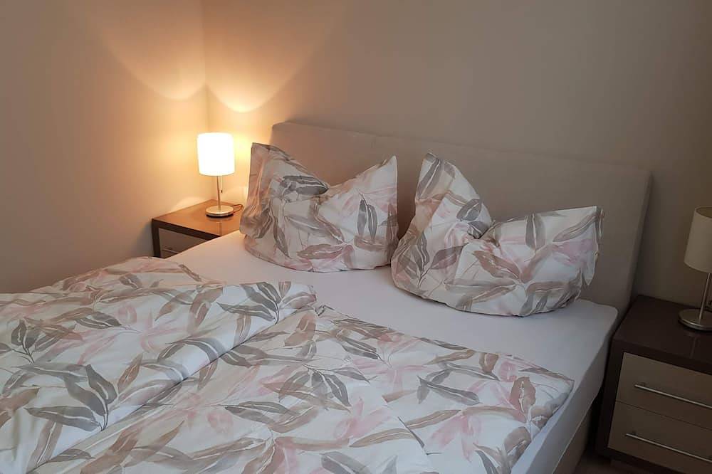 Ganze Wohnung, Kriszta Residence im Zentrum in Strandnähe in Balatonalmadi, Plattensee nordufer