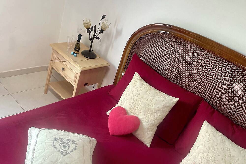 Al Borgo - Borsari Estate Nestled in a picturesque hamlet. in Frascati, Castelli Romani
