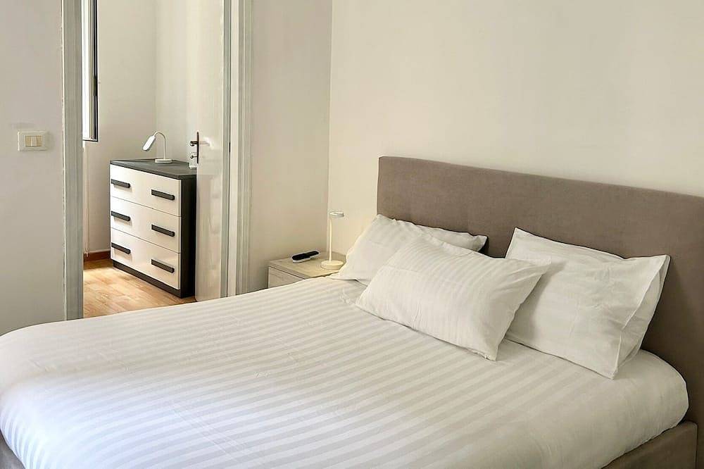 Ganze Wohnung, Entire apartment in the center of Frascati (Rome) in Frascati, Parco Regionale dei Castelli Romani