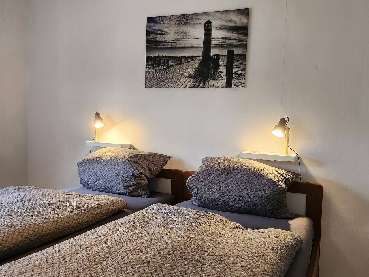 Ganze Ferienwohnung, Ferienwohnungen Plaggenburg - Ferienwohnung Plaggenburg: Die kleine Große in Aurich, Nordseeküste