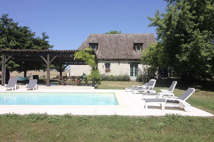 Gîte pour 8 personnes, avec Jardin à Issigeac