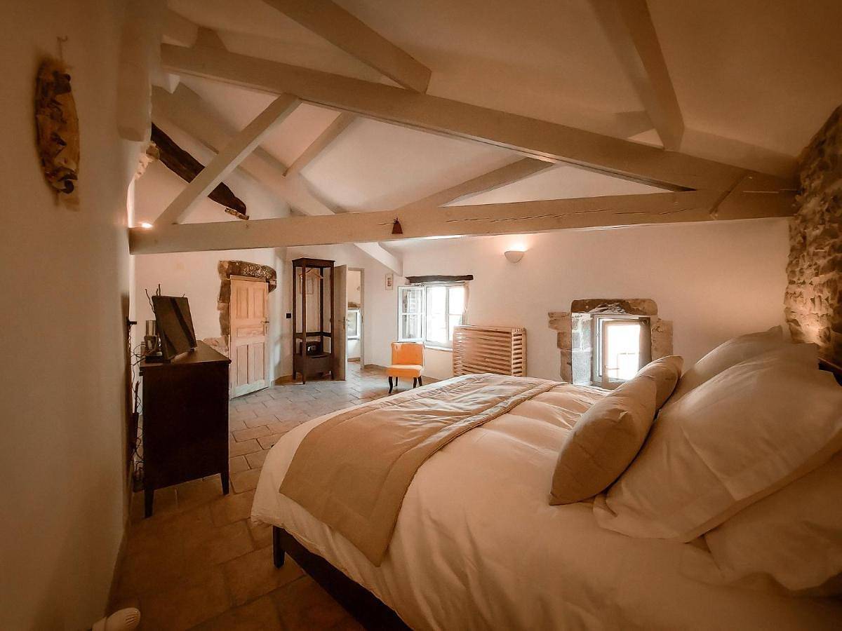 Les Lauriers Roses - Maison d'Hôtes in Barjac, Région d'Alès