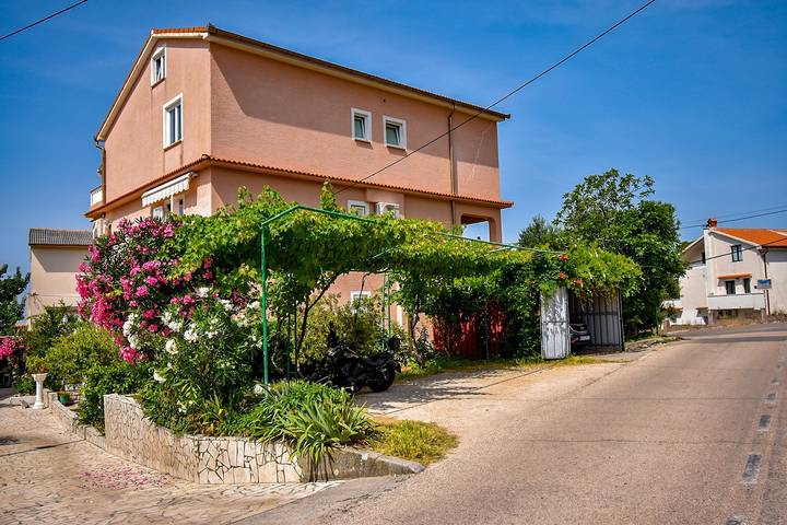 Ferienwohnung für 2 Personen, mit Balkon/Terrasse auf Rab - 3