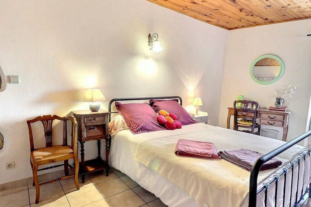 Chambre d’hôtes « L’Adrienne » avec jardin commun et Wi-Fi in Chazeaux, Parc naturel régional des Monts d'Ardèche