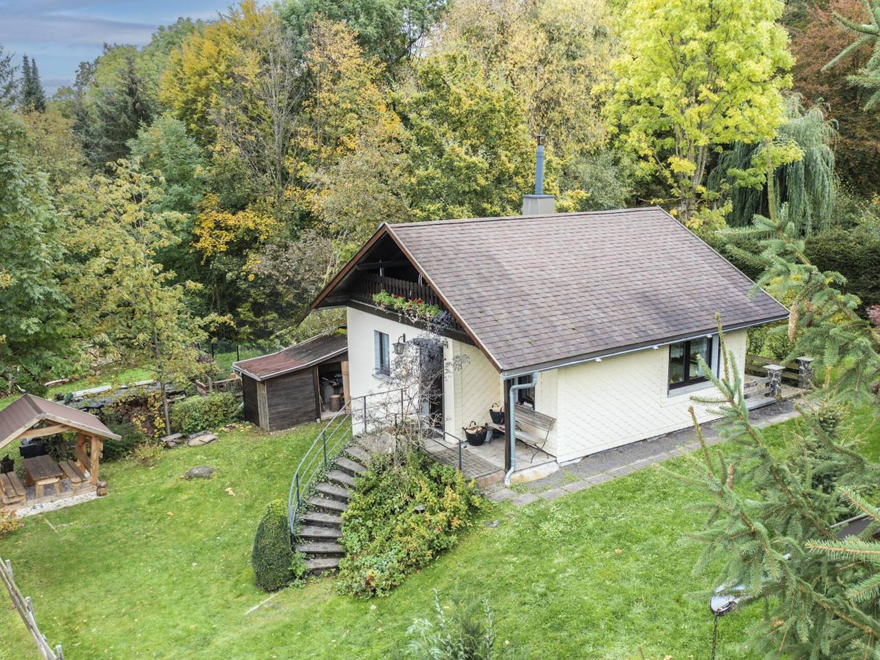 Ferienhaus mit Ofen & Sauna im Thüringer Wald in Emsetal, Waltershausen