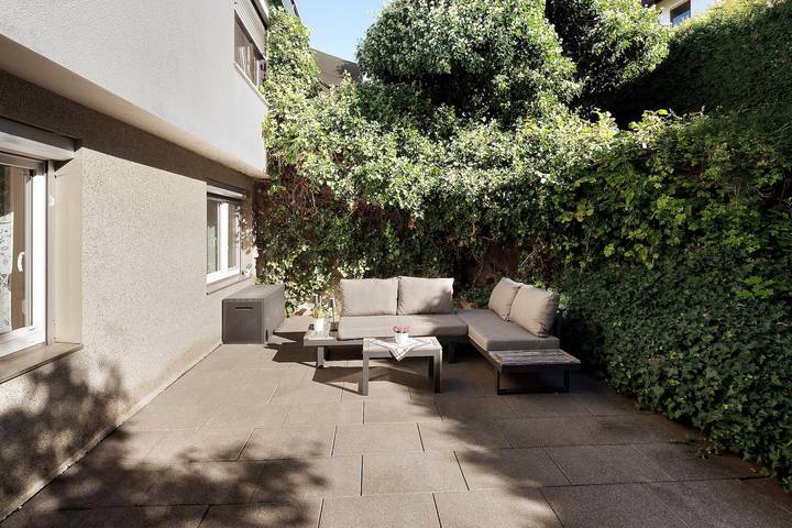 Entire apartment, Holiday Apartment Hogh with Beautiful Garden in Beuren, Albsteig Stage 9