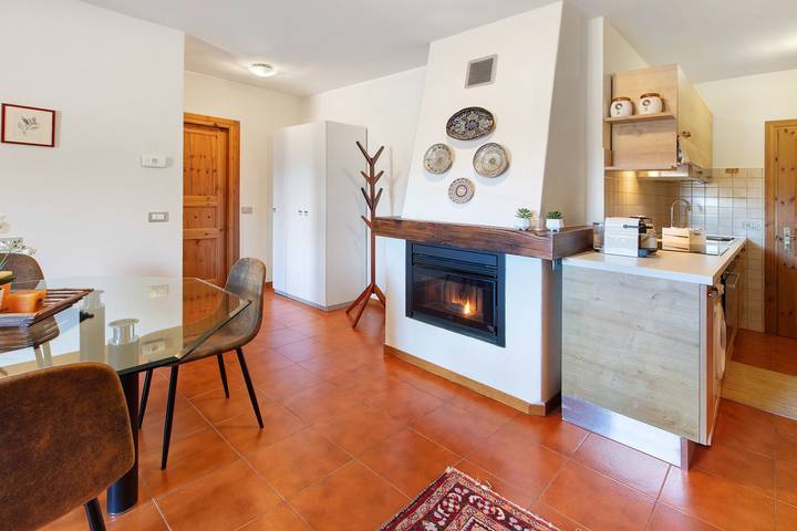 Ganze Wohnung, Apartment 'Cima De' Piazzi' mit Bergblick, Balkon und Wlan in Isolaccia, Valdidentro