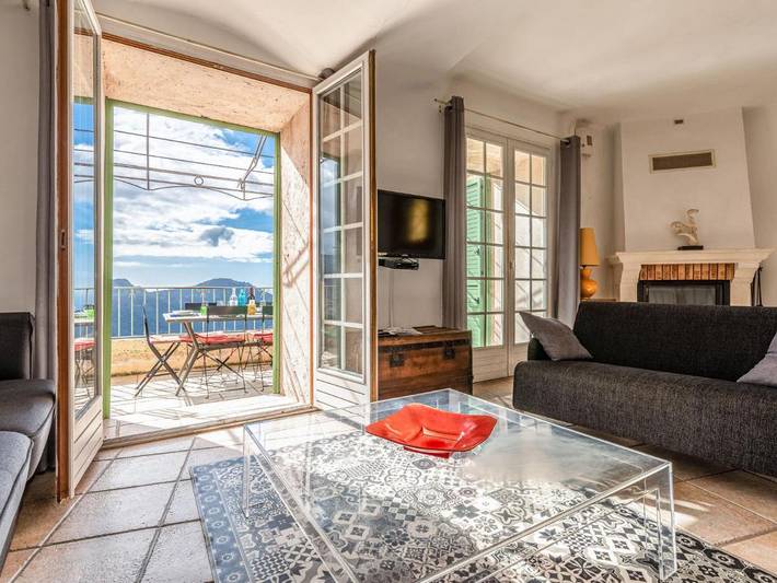 Gîte pour 6 personnes, avec terrasse à Sant'Antonino - 2