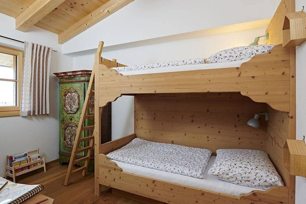 Ganze Wohnung, Chalet Matty - Einzigartiges Chalet für 8 Personen mit Kamin in Reith im Alpbachtal, Kaisergebirge