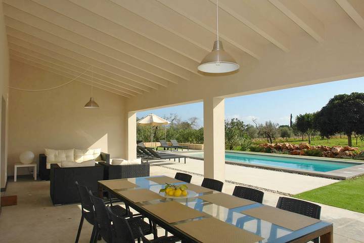 Finca für 8 Personen, mit Pool und Terrasse sowie Garten in Cala Mendia - 4