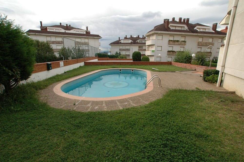 Entire apartment, Apartamento Junto A La Playa - La Dehesa 5807 in Isla, Arnuero
