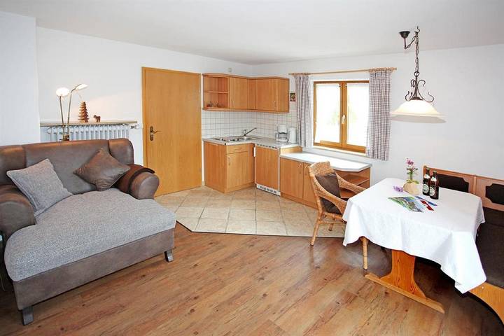 Ferienwohnung für 2 Personen, mit Balkon und Ausblick in Krün - 4