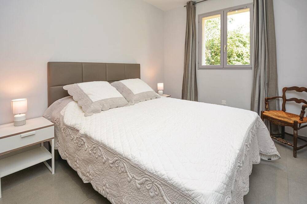 Stunning home in Saint-Rémy-de-Provence in Saint-Rémy-de-Provence, Arles region