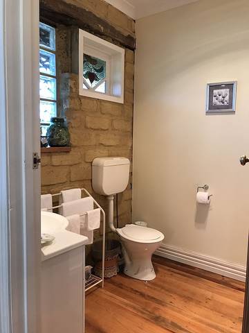 Bed And Breakfast for 3 Guests in Bass Coast Shire, Victoria, Picture 2