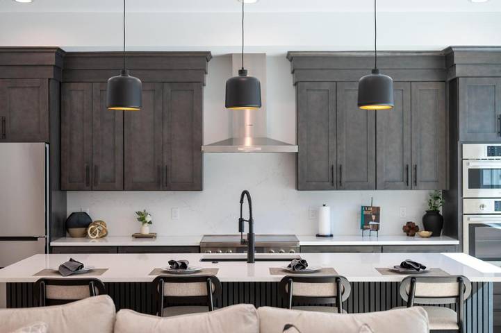 Hus för 10 Personer, med pool och trädgård - 1