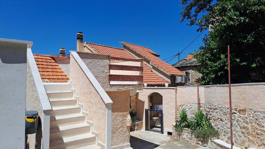 Maison d’hôte pour 2 personnes, avec jardin et vue dans Hvar - 3