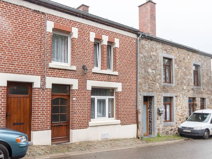 Location de vacances pour 7 personnes, avec balcon/terrasse, animaux acceptés à Viroinval