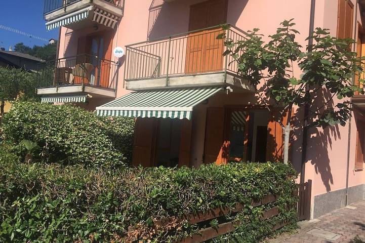 Ferienwohnung für 4 Personen, mit Garten und Pool