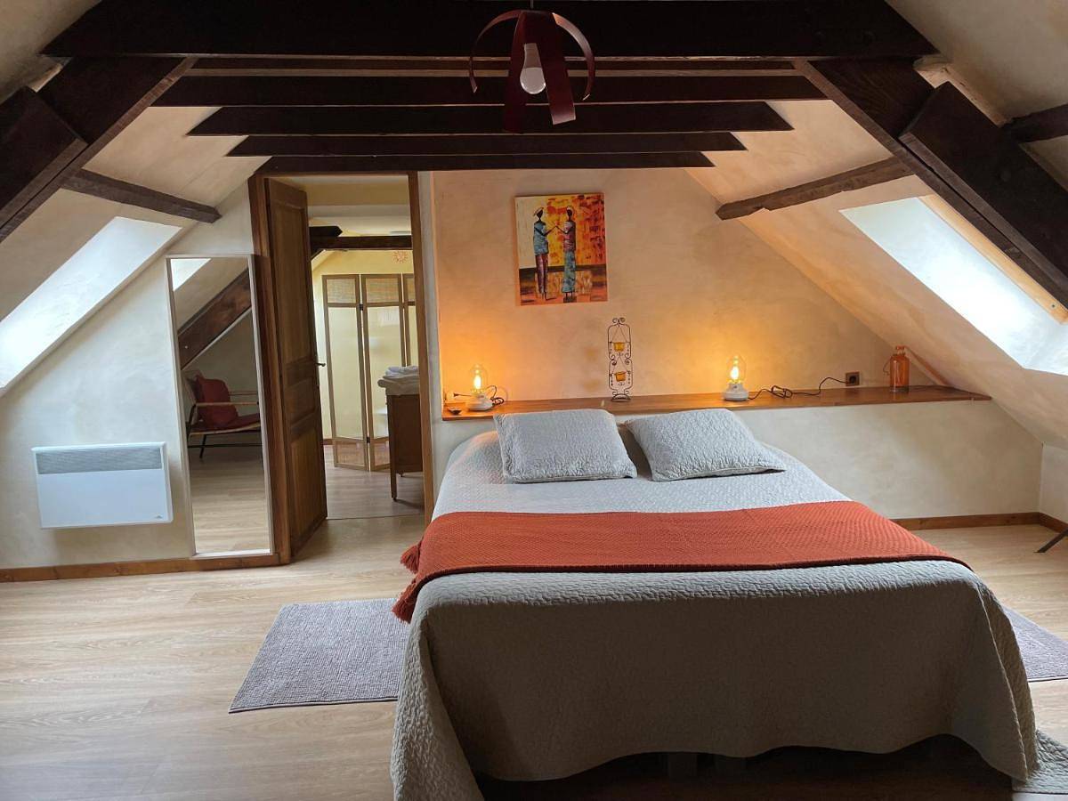 Double Room in Tilques, Région de Saint-Omer
