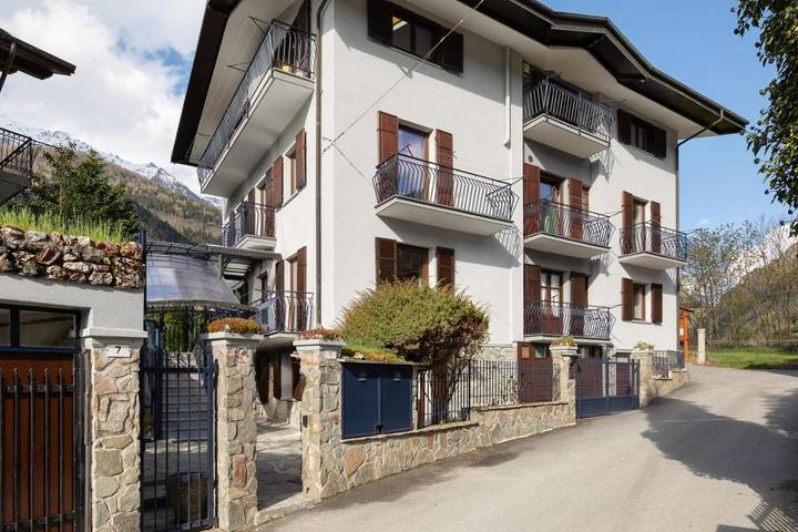 Location de vacances pour 3 personnes, avec balcon et vue à Fenestrelle - 2