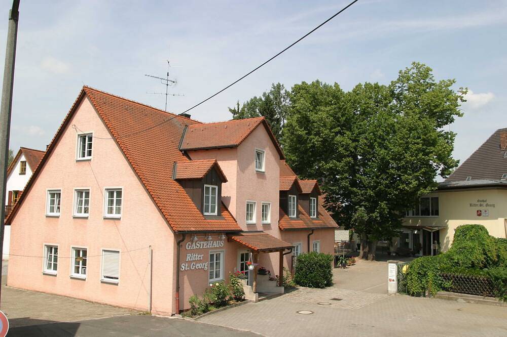 Vierbettzimmer - Hotel & Gasthof Ritter St. Georg in Erlangen, Franconia