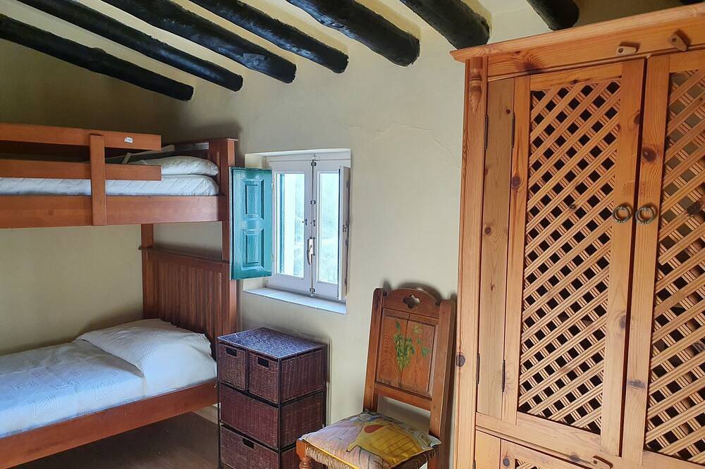 Romantisch restauriertes Mühlenhaus mit Pool in privaten Gärten. Gratis Wifi. in Turre, Costa de Almería