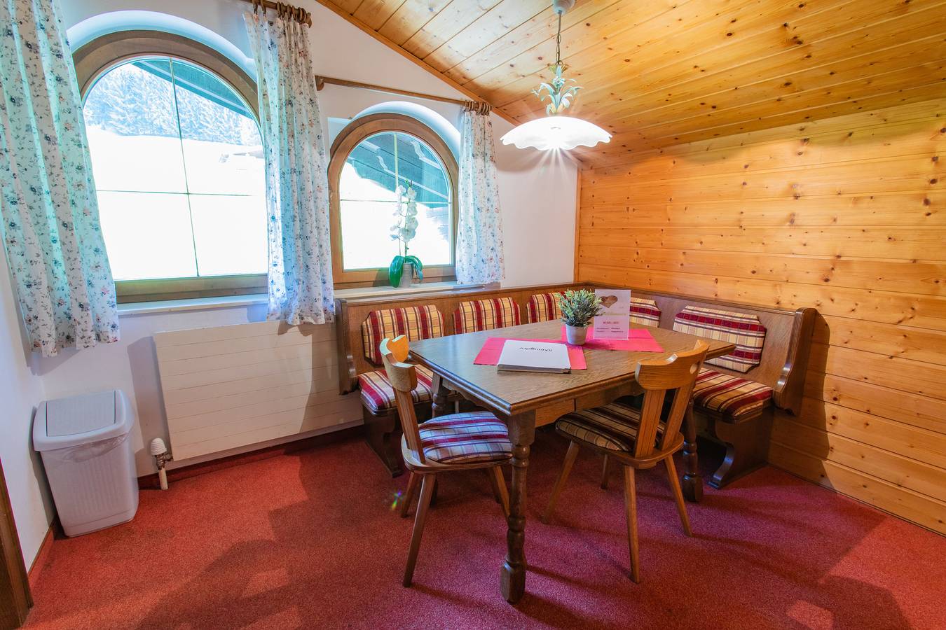 Hel ferielejlighed, Huberhof 8 by Alpenidyll Apartments in Schladming, Schladming-Dachstein